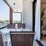 Apartament Jas Living - Chic Apts & Balconies In Larnaca
