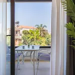 Jas Living - Chic Apts & Balconies In * Larnaca