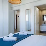 Jas Living - Chic Apts & Balconies In Larnaca
