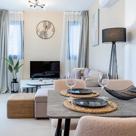 Appartement Jas Living - Chic Apts & Balconies In Larnaca