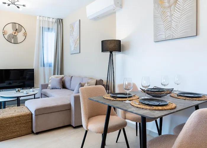 Jas Living - Chic Apts & Balconies In Apartment *