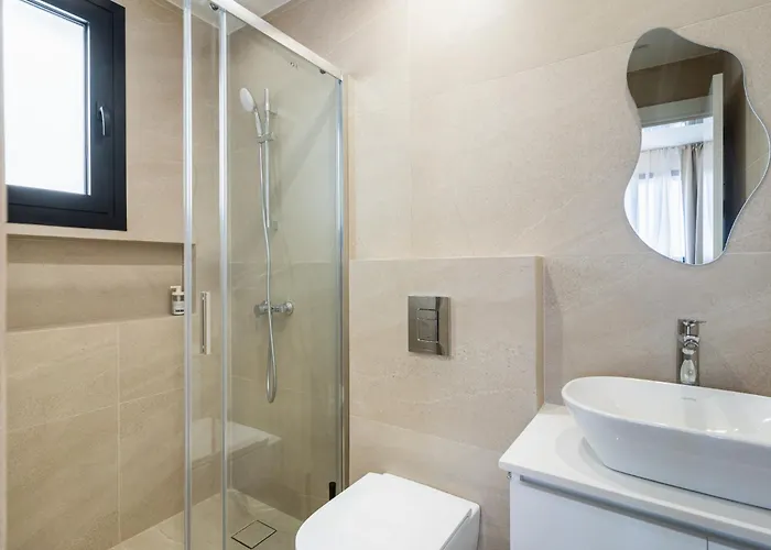 Appartement Jas Living - Chic Apts & Balconies In Larnaca