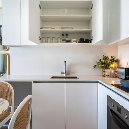 Jas Living - Chic Apts & Balconies In